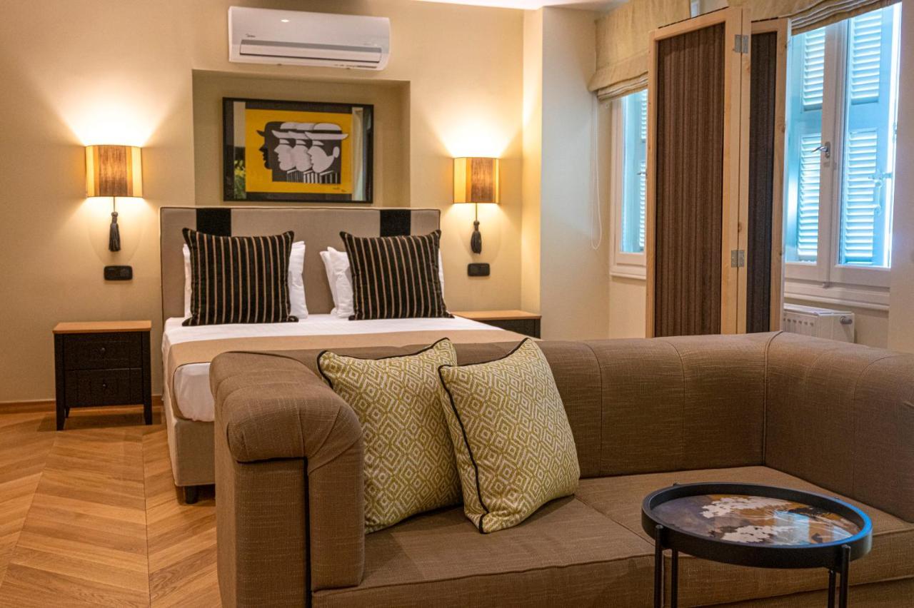 Ipelhome - Plaka Boutique Apartments أثينا المظهر الخارجي الصورة