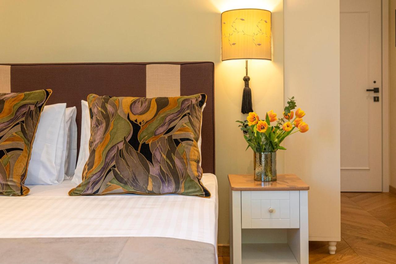 Ipelhome - Plaka Boutique Apartments أثينا المظهر الخارجي الصورة
