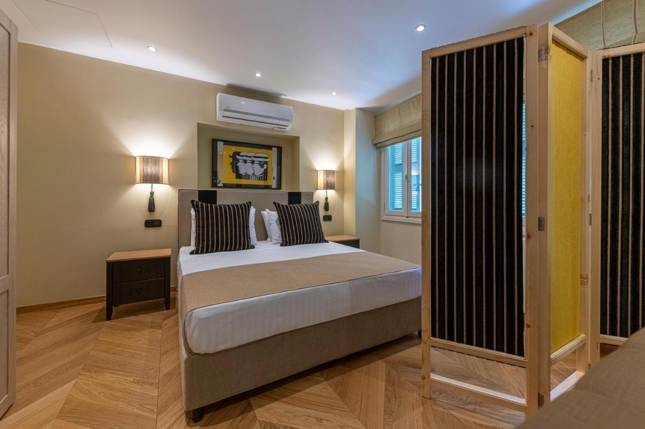 Ipelhome - Plaka Boutique Apartments أثينا المظهر الخارجي الصورة