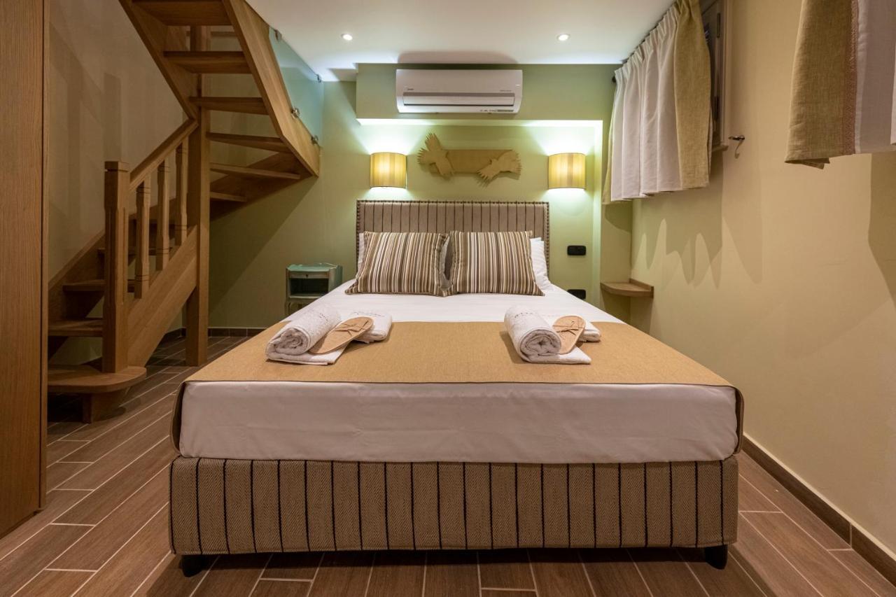 Ipelhome - Plaka Boutique Apartments أثينا المظهر الخارجي الصورة
