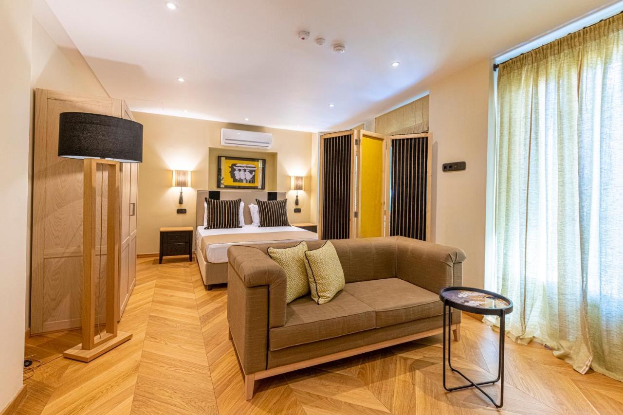 Ipelhome - Plaka Boutique Apartments أثينا المظهر الخارجي الصورة