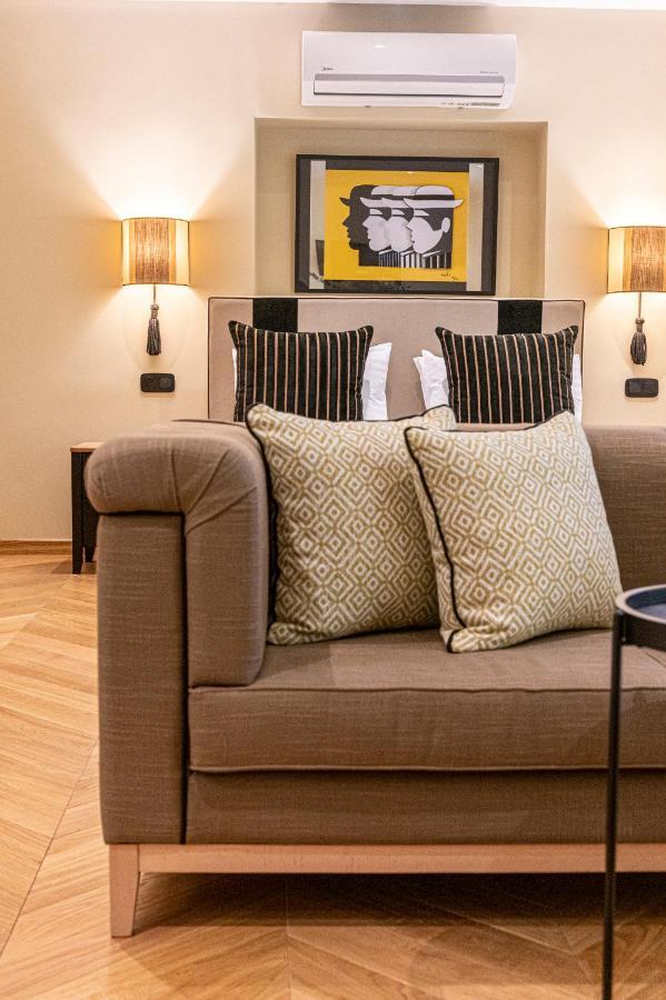Ipelhome - Plaka Boutique Apartments أثينا المظهر الخارجي الصورة